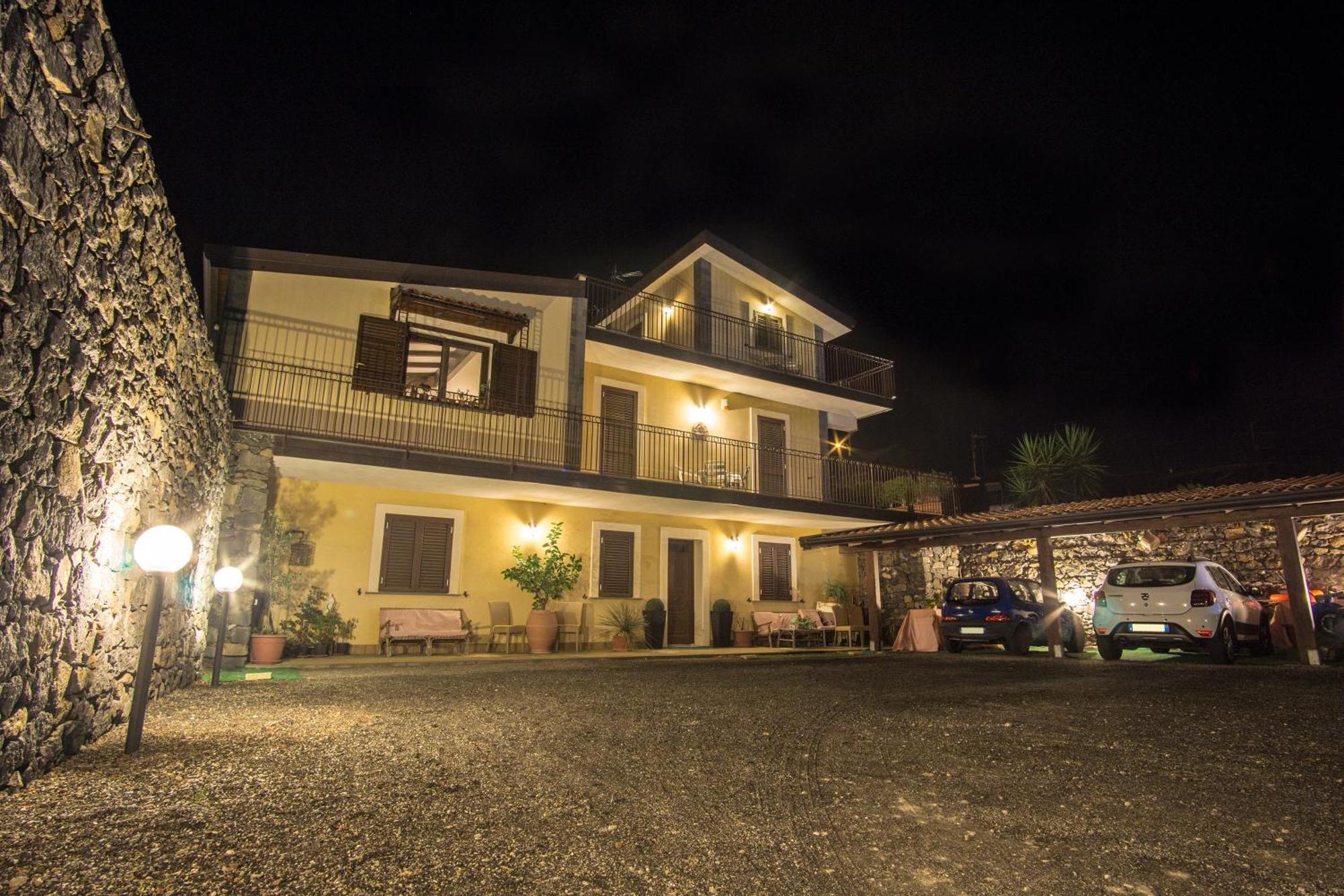 Villa Gusmano Piedimonte Etneo Exterior foto